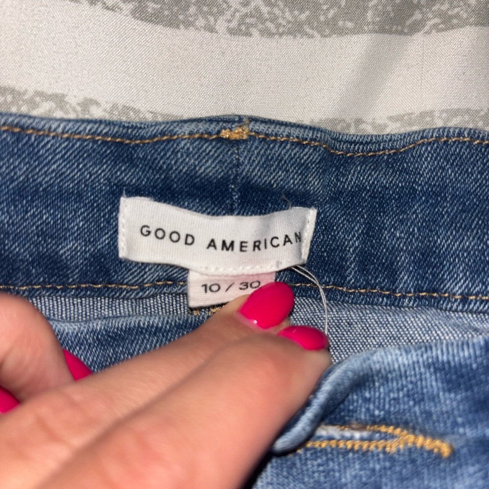 Good American Good Legs Raw Hem Mid Rise Skinny Jeans Size 10 - Picture 2 of 3